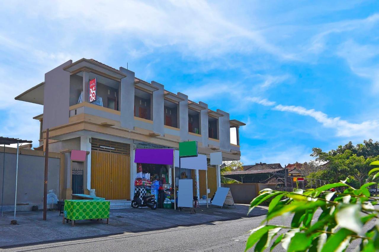 Oyo 90967 Soka Asri Guest House Darmasaba Ngoại thất bức ảnh